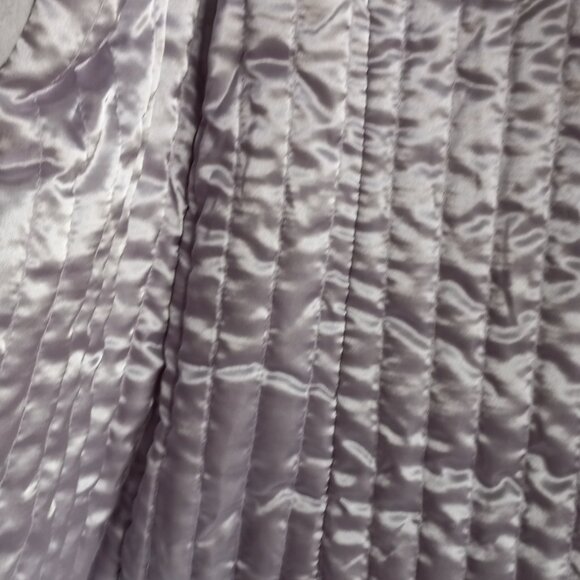 LILAC GRAY FAUX FUR VEST ZIP SLEEVELESS - Picture 4 of 7